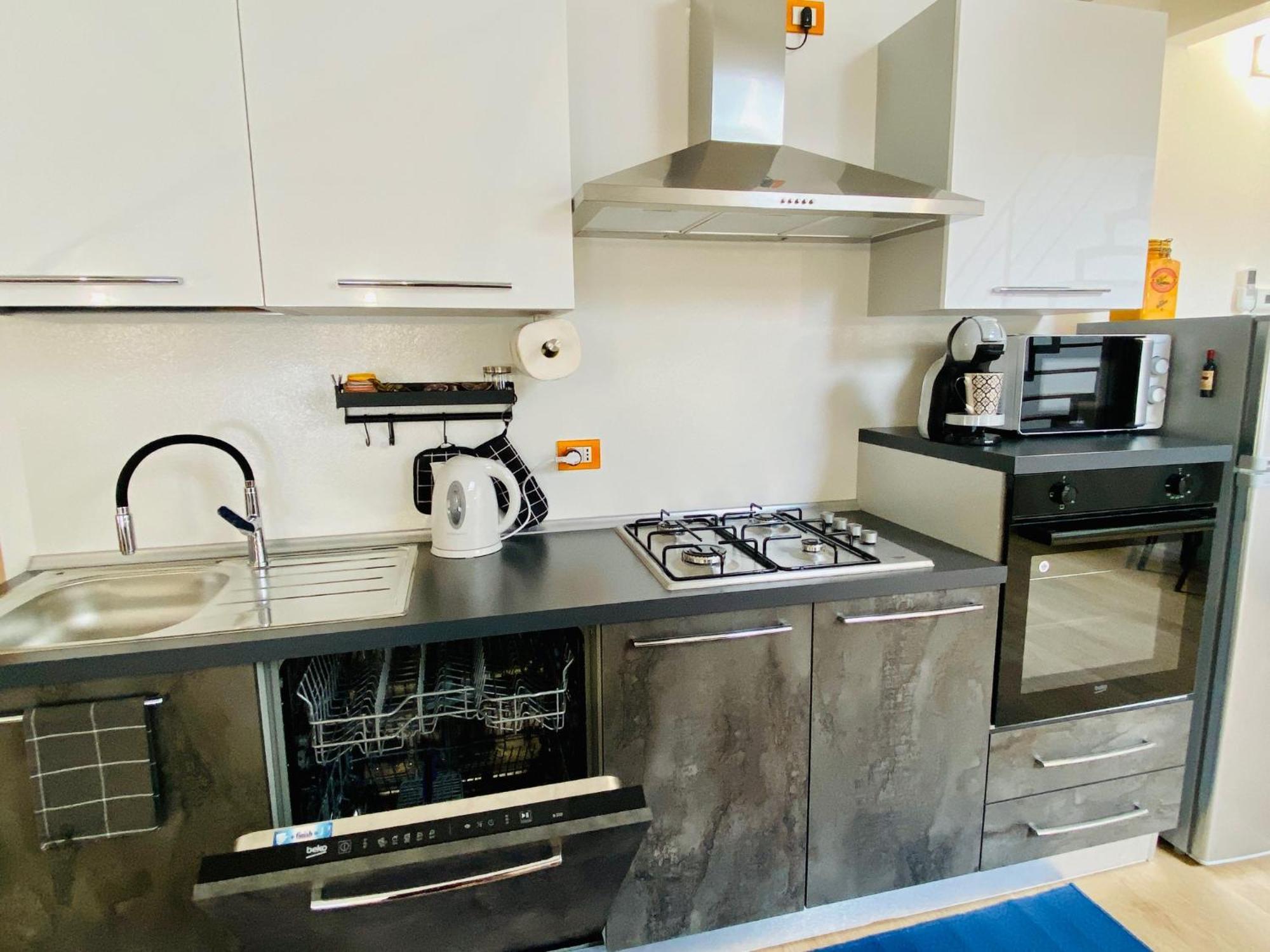 Da Mario Superior Apartment 말세진느 외부 사진